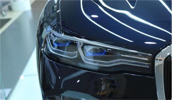 创新bmw x7 迷人的蓝色"电眼" - 海南宝悦汽车销售服务有限公司 - 17