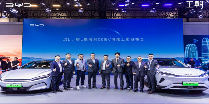比亚迪海狮05EV震撼亮相2025济南国际车展